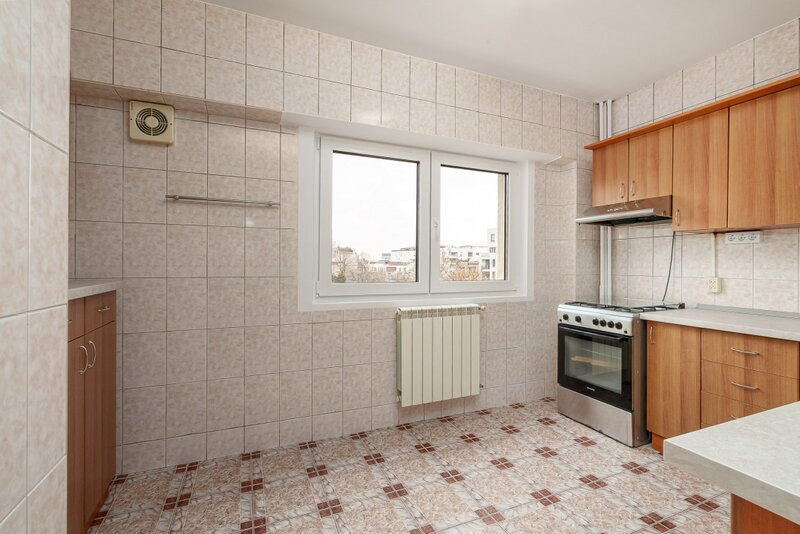 Calea 13 Septembrie  Marriot  3 camere  105 mp  Etaj 3 Parcare