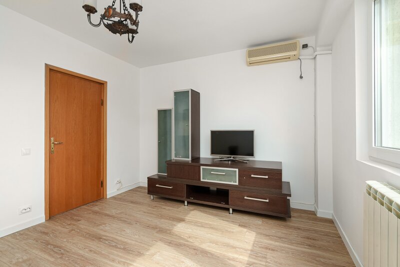 Calea 13 Septembrie  Marriot  3 camere  105 mp  Etaj 3 Parcare